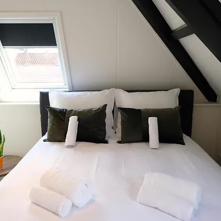 Fantastic 90m2 Two-bedroom With Terrace - Wa7b