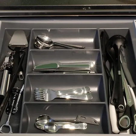 Fantastic 90m2 Two-bedroom With Terrace - Wa7b شقة