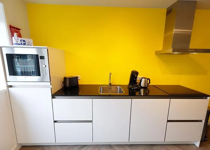 Fantastic 90m2 Two-bedroom With Terrace - Wa7b